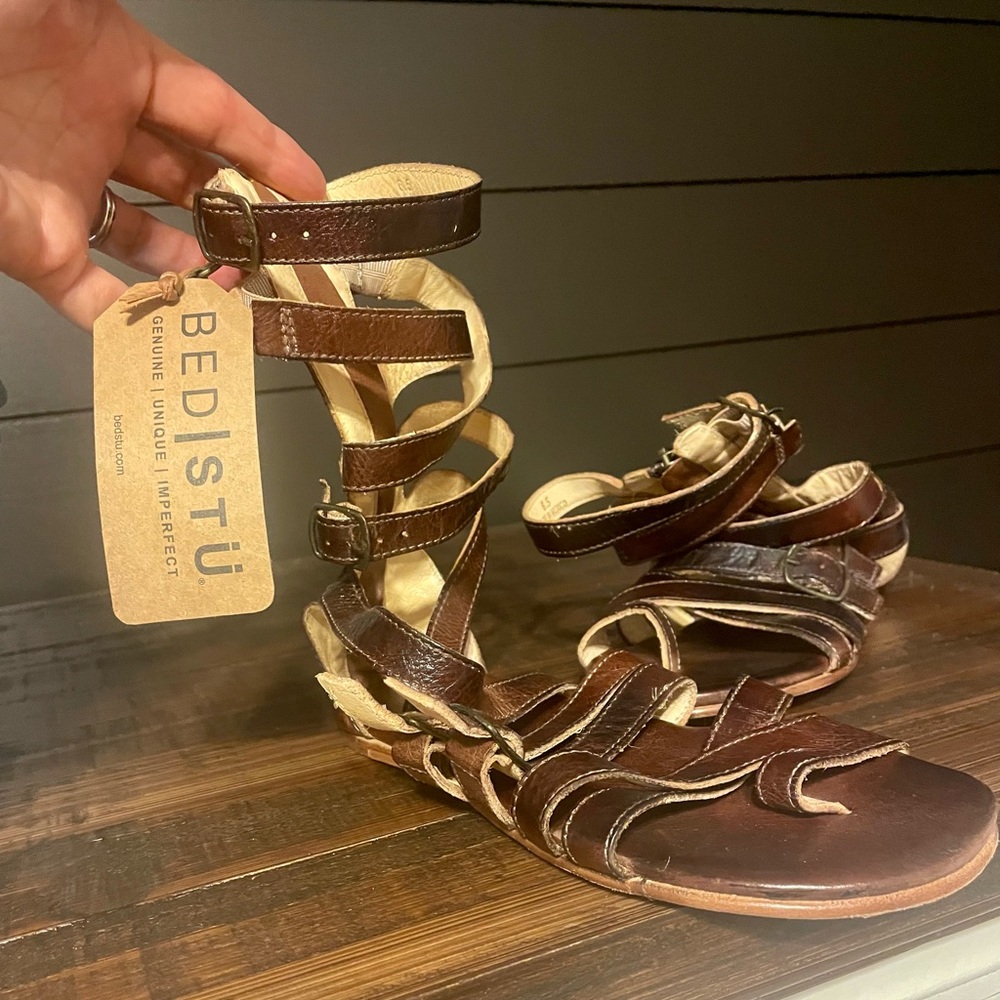 Bed Stu Gladiator (NEVER WORN)